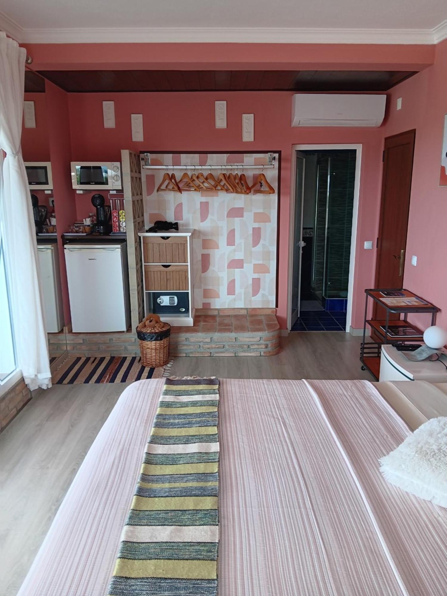 טאווירה Alojamento Local Patudos, Suite Com Terraco Privado מראה חיצוני תמונה